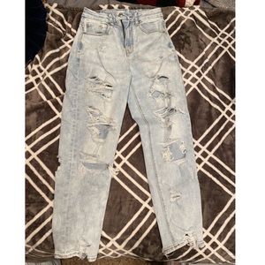 American Eagle curvy mom jean
